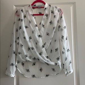 H&M shirt with fan detail
